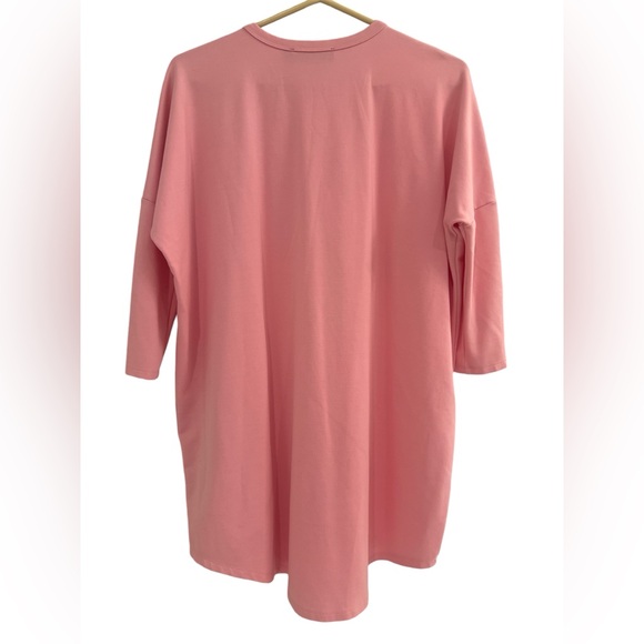 POMANDER PLACE by Tuckernuck | Pink Sue Sweatshirt dress size M/L - Picture 3 of 9